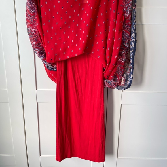 Beautiful Red Dress - Picture 11 of 16